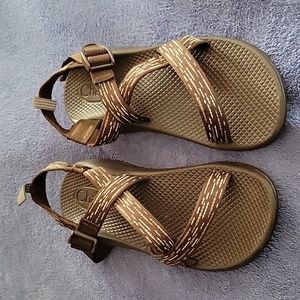 Chaco 5Y Sandals